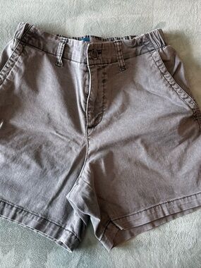 Old Navy Gray Elastic-Waist Shorts